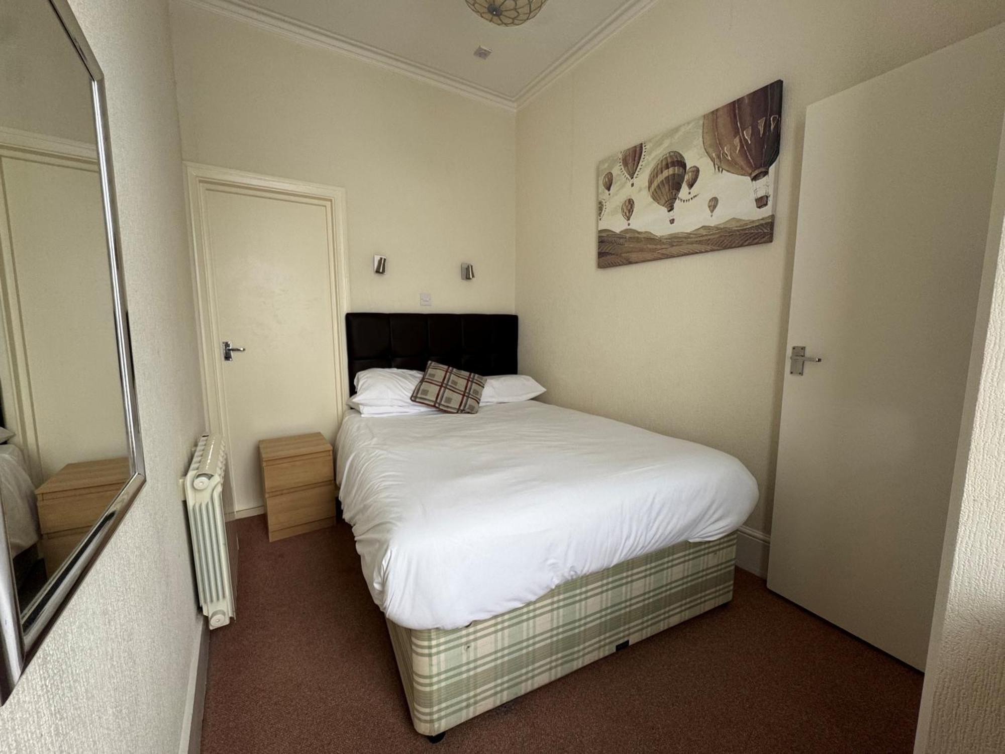 איסטבורן Devonshire House Holiday Flats מראה חיצוני תמונה