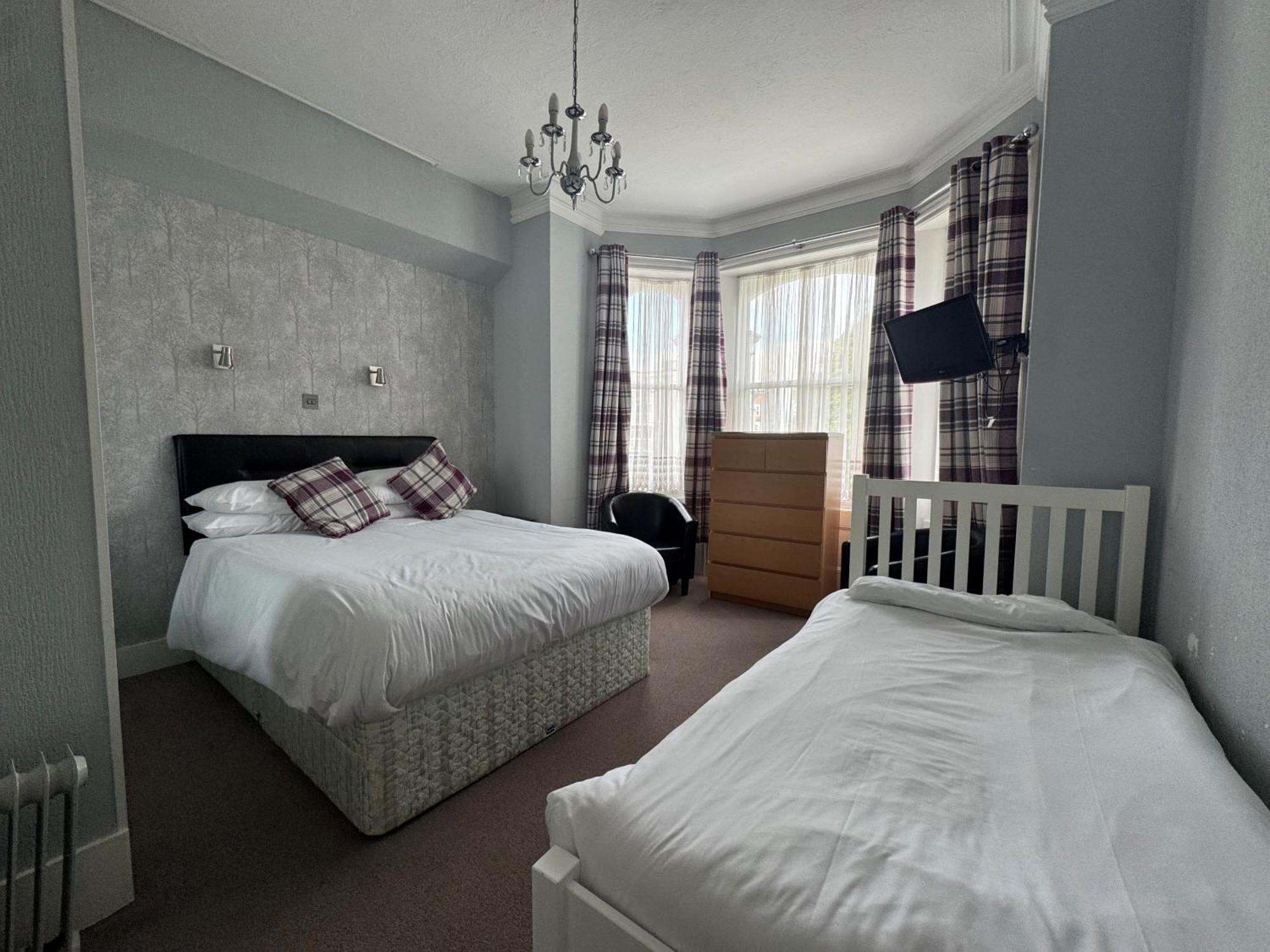 איסטבורן Devonshire House Holiday Flats מראה חיצוני תמונה